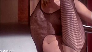 Ballet session turns to lesbian action