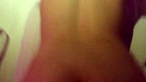 milf enjoys casual encounter