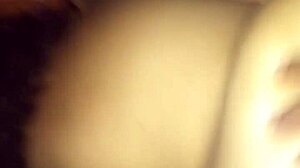 Cogiendo a mi esposa le encanta la verga