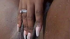 Juicy fruit offers refreshing taste and vibrant colors