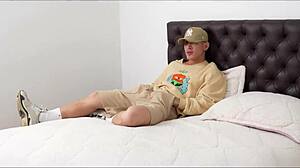 Min Galilea fucks friends hard! No cum left!