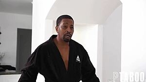 Intense complimentary massage with isiah maxwell and linda lan