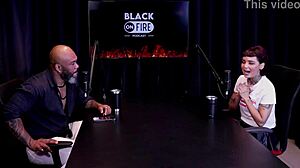 tem os caninos por ser f� de vampiros gravou com casais tem uma rede de apoio com os seguidores e o cara que broxou e meteu mole - annie clementine watch on sheer red