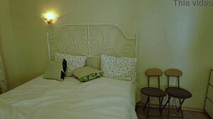 Pregnant babe masturbates just for you! 😍