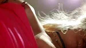 alina modelista masturbates and squirts everywhere in the morning