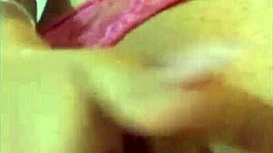 Rica Masturbada En Casita