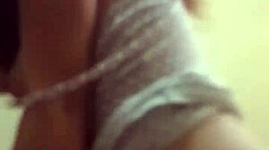 Tetas de mi hermanastra en vestido colombian slut pussy riding.