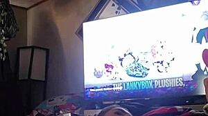 Watch Goldielox Masturbate In Juicy Panties!