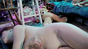 Hotwife Steffi's Pussy Party Promo Teases Huge Lips?