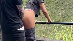 joven pareja caliente se graba teniendo sexo en un parque publico de medellin final sale mal 😱