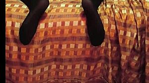 flaquito moves enticingly in amateur video