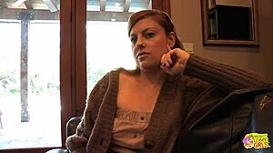 So this redhead lesbian skinny ass bimbo loves her pink taco eaten out.