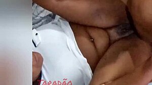 enchendo o cu da puta de porra