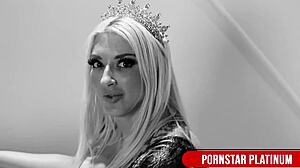 Horny Princess Leya Falcon Feeds Holes With Huge Dildos