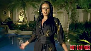 Lucky Guy Eats Two Nymphs' Ass and Pussy - Vintage 4K