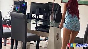 sexo casero con hermanastras �las teen 18+s m�s sexys y prohibidas – want to see more?