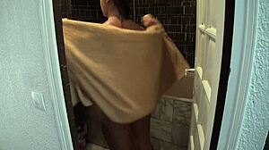 Married women, come shoot an amateur video for my pleasure