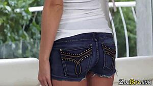 Does This Cutie Gush Pee?