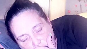 No teeth gumjob leads to accidental facial 😲