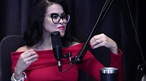 melhores momentos da annie clementine no preliminares podcast com bia hot - parte 2 watch on sheer red