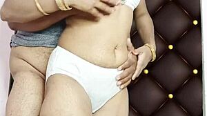 young hot lady romance and xxxfucking in standing position with mature pussy orgasm