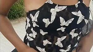 Mi amiga pagando apuesta me entrega su culo