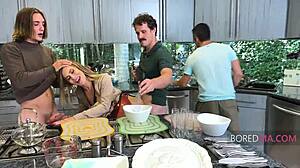 i'm so thankful for this free-use wanksgiving with aderes quin boredma, it's amazingg!!