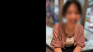 ピュアで可愛いw【個人撮影】駅前ナンパでget！飯奢ったら家きた ぐしょ濡れ手マン＆即ハメ 生中出し 355, creampie pickup!