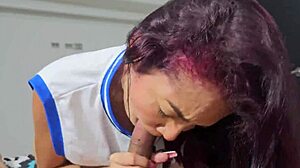 mi cuñado me enseña a chupar verga para complacer a mi marido