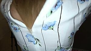 i say filipino pussy feels so good after creampie in bangkok street