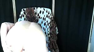 Stepmom performs as webcam whore!