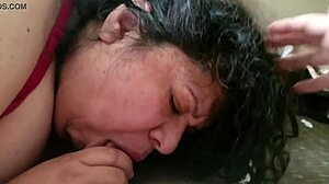 mature italian enjoys anal fucking and squirting