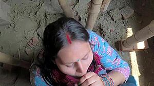 women laborers connect with contractor for extra earnings