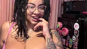 i'm ass eating cum hungry dirty talking bbw slut in bedroom