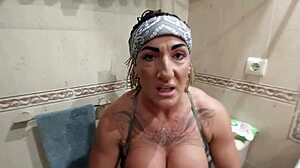 breaking my pussy with horny squirting trailer