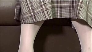 Former receptionist moans during homemade blowjob sex