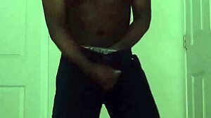 Restricted While Cuming Together with Orgasmic Ending