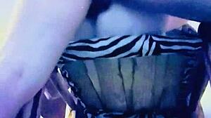 texas couple fucks shaved pussy in high chair