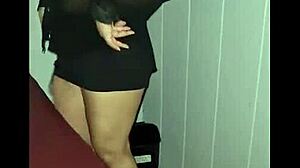 'I'm Danielinha, the super novice debutante carioca teacher at 1.50 height.'