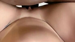 Desci Pra Pegar Um Ifood E Meu Vizinho Que Tamb�m Havia Descido Me Chamou Pra Fuder - Pr�via!