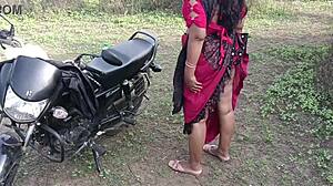 Desi kavita bhabhi fucked in jungle