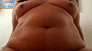 Hot wife says, I'm fucking this pillow hard!