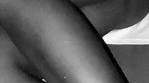 Gosh, Watching Her Tight Pussy in Homemade Video