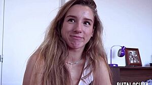 Putalocura - Follando Muy Guarro Con La Jovencita Cachonda Elisa Sol Después De Una Charla