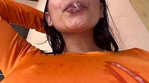 Jeniferplay squirts endlessly for masturbation