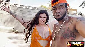 Horny Cougar Josie Jaxxon Gets Her Pussy and Ass Fucked by Rome Major