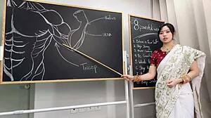 Kemény szex gyakorlatokat tanultam az indiai fitnesz edzőmtől az edzőteremben