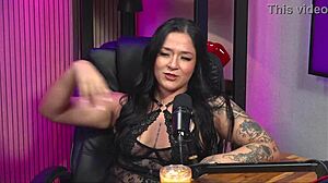 Taluane Boom with a beautiful brunette