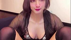 Sexy Crossdressing Cat Girl Masturbates on Stream.