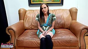 Shelly Fingers Wet Pussy